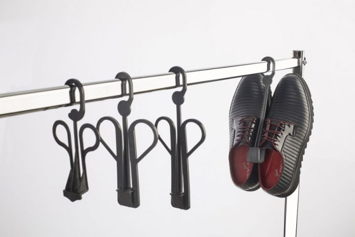 hangers voor het opbergen van schoenen