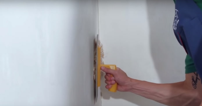 vloeibaar behang aanbrengen