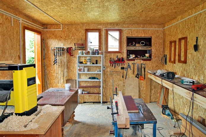 Werkplaatsschuur