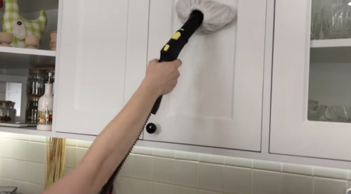 wassen met een stoomapparaat