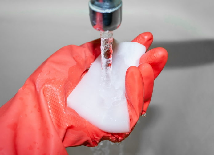 wat maakt een melamine spons schoon