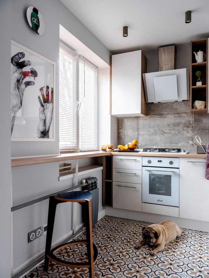 Narrow windowill-countertop