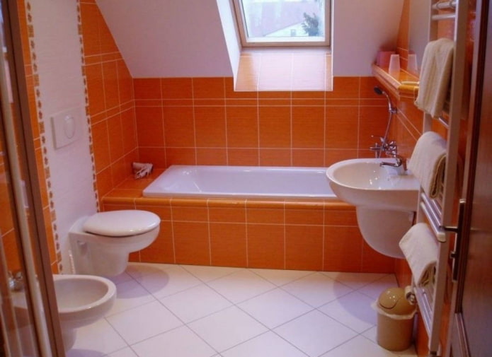 tegelen in de badkamer