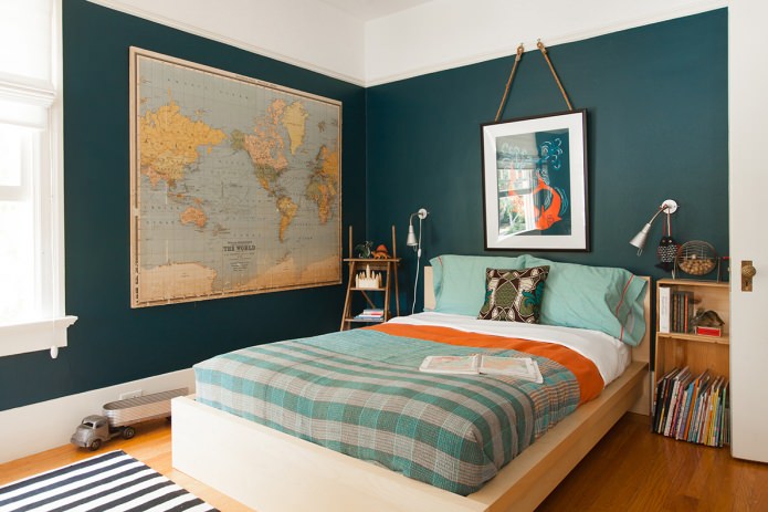 wereldkaart in het interieur van de slaapkamer
