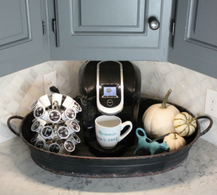 dienblad met koffie