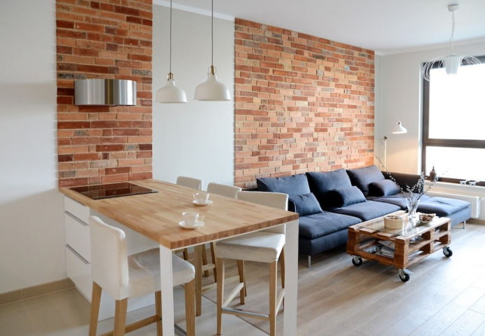 metselwerk in het interieur van de keuken-woonkamer