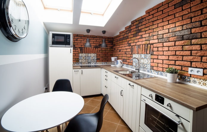 metselwerk in het keukeninterieur