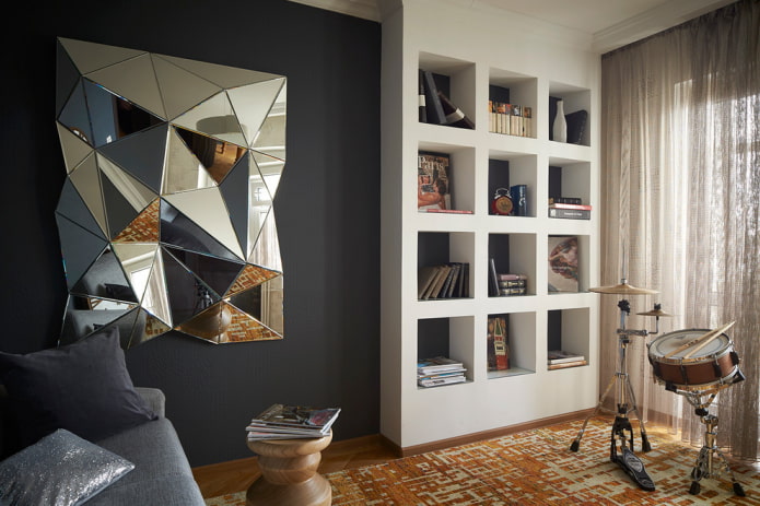 gipsplaat planken voor boeken in het interieur