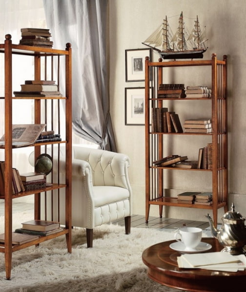 boekenkast in het interieur 
