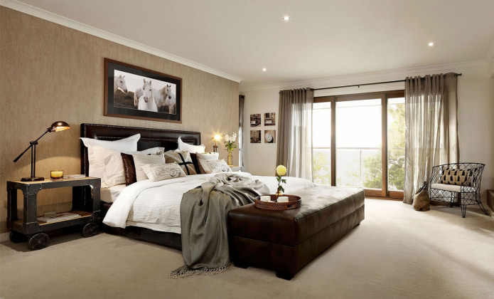 combinatie van bruin behang met gordijnen