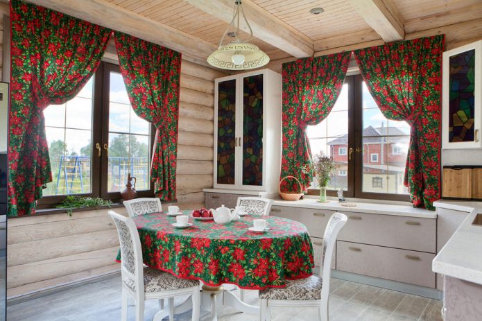 Rood en groen gordijn