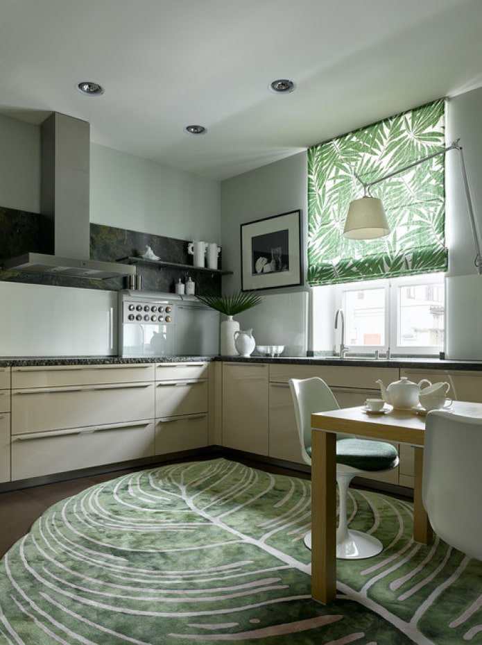 keuken met groene accenten
