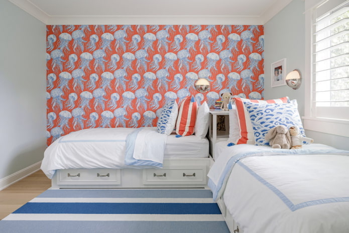 Rood en blauw behang