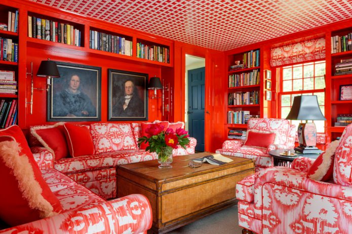 Romeinse jaloezie?n met een rood-wit patroon