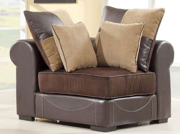 hoek opklapbare fauteuil in het interieur