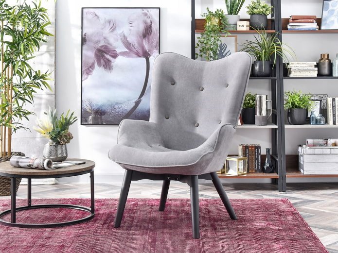 stoel met hoge rugleuning