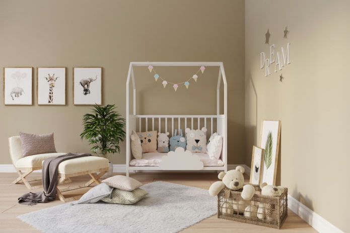 bed in de vorm van een wit huis in de kinderkamer