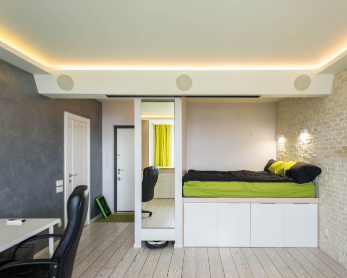hoog podium voor een bed