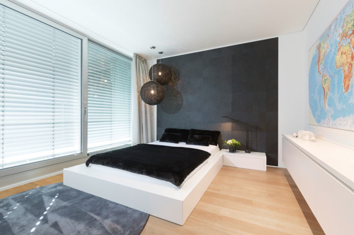 wit bed in het interieur van de slaapkamer