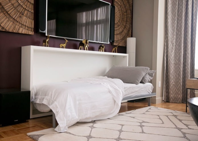 bed met horizontaal hefmechanisme