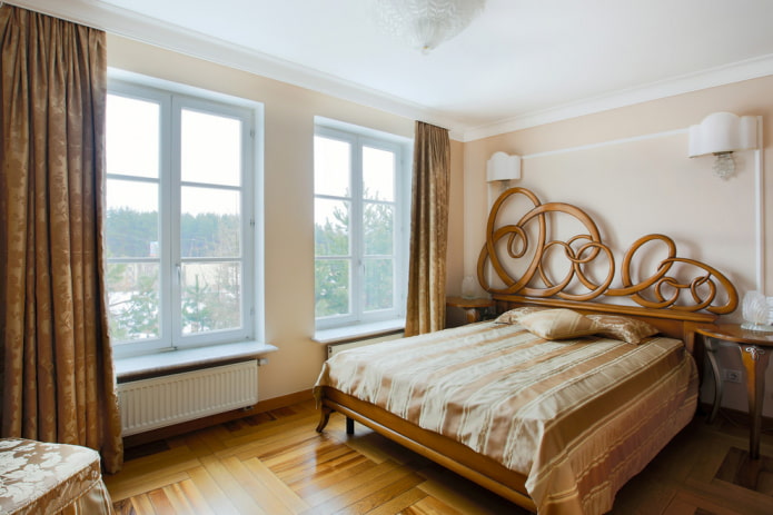 houten bed in art-nouveaustijl