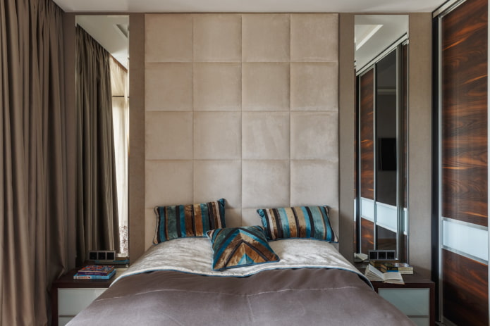 bed met een zacht hoofdeinde in een moderne stijl