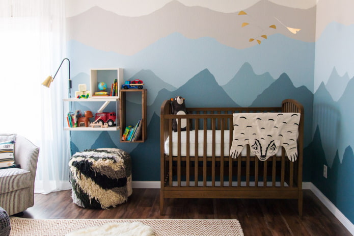 bruine wieg voor een baby in het interieur