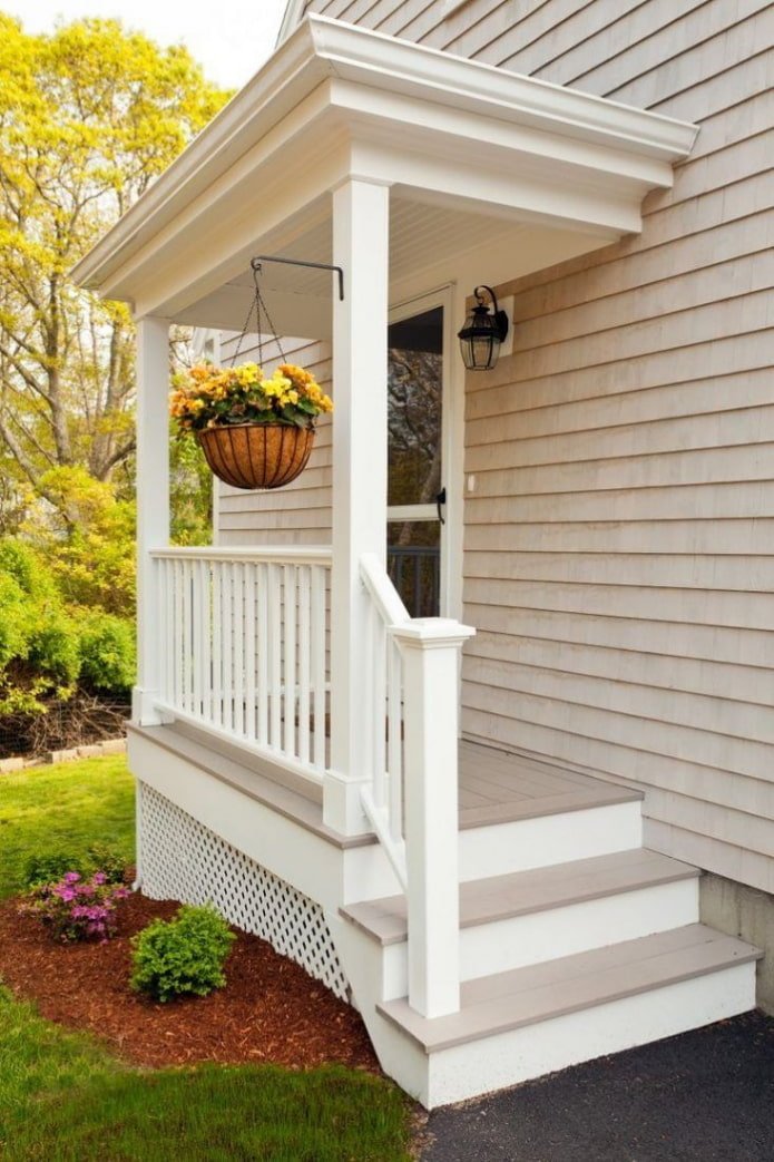 huis met een houten veranda