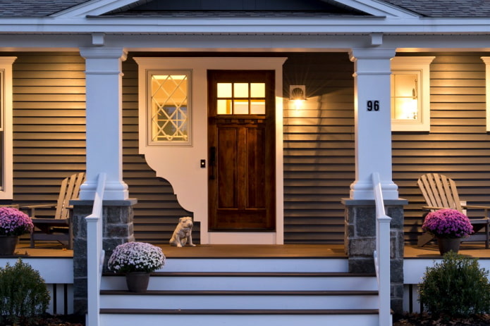 verlichting voor een veranda-uitbouw van een huis