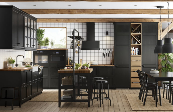 zwarte houten keuken