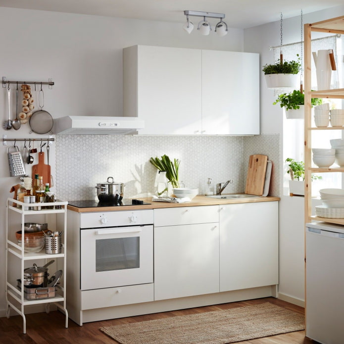 kleine witte keuken