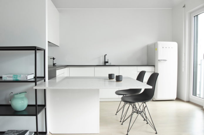 eilandtafel in de keuken