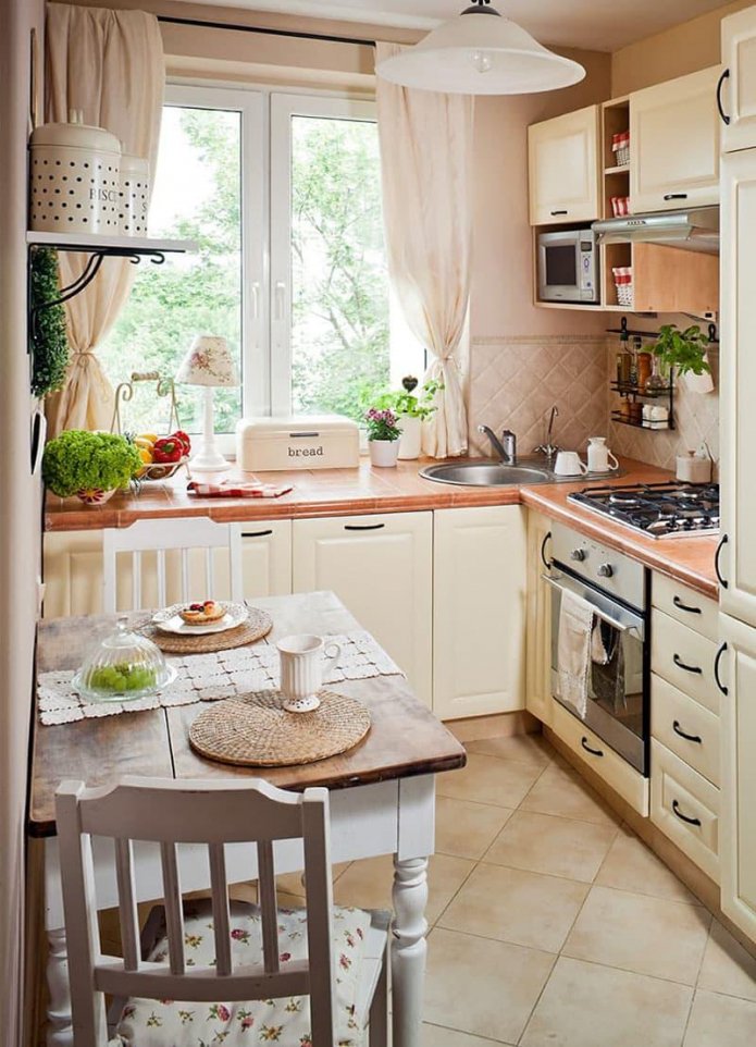 kleine Scandinavische keuken