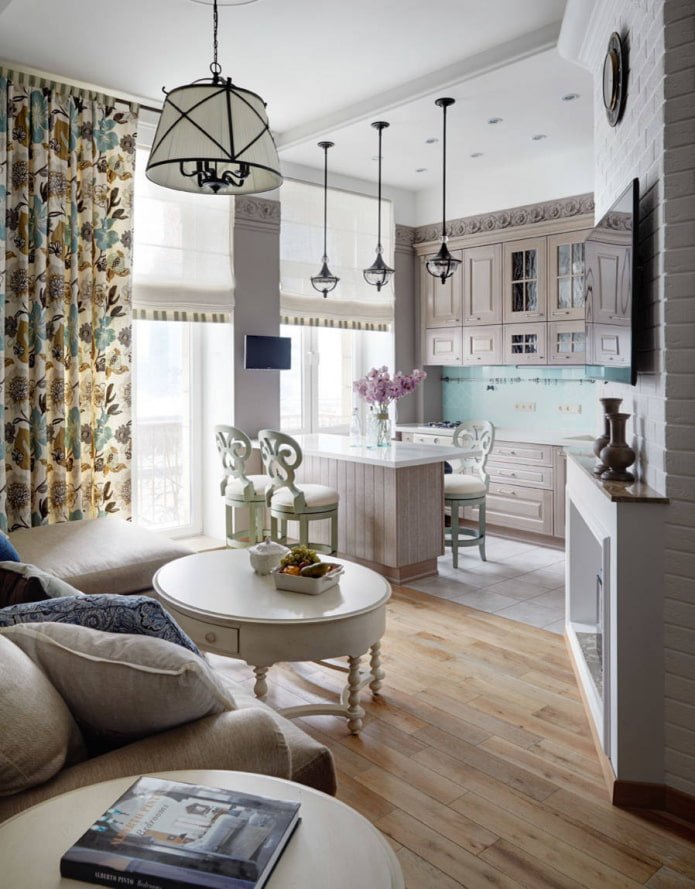 Woonkeuken in Proven?aalse stijl