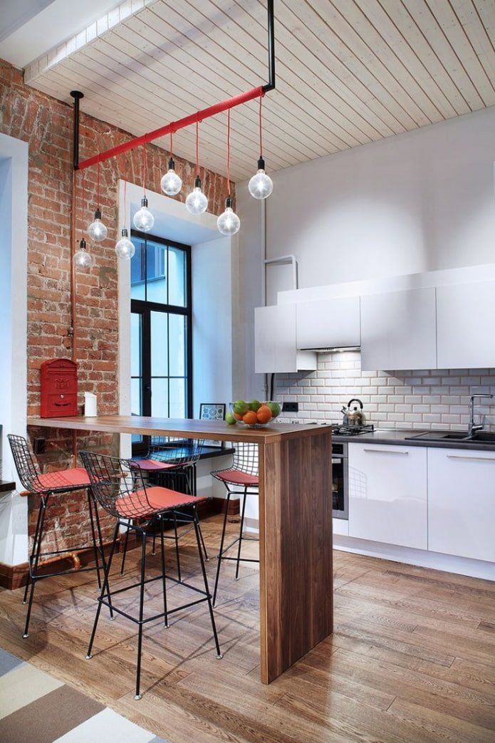 keuken met bar in een loft
