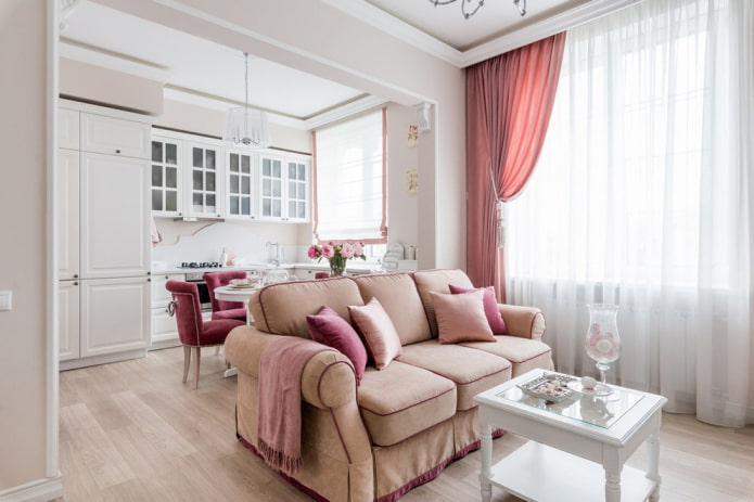 interieur van de keuken-woonkamer in Proven?aalse stijl