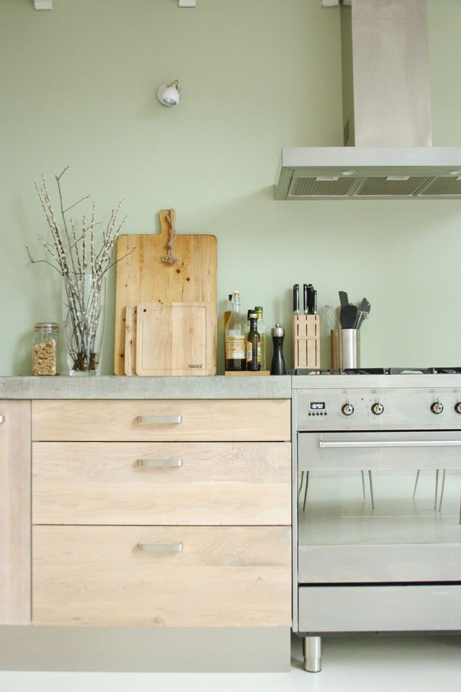 mintkleurige muren in de keuken