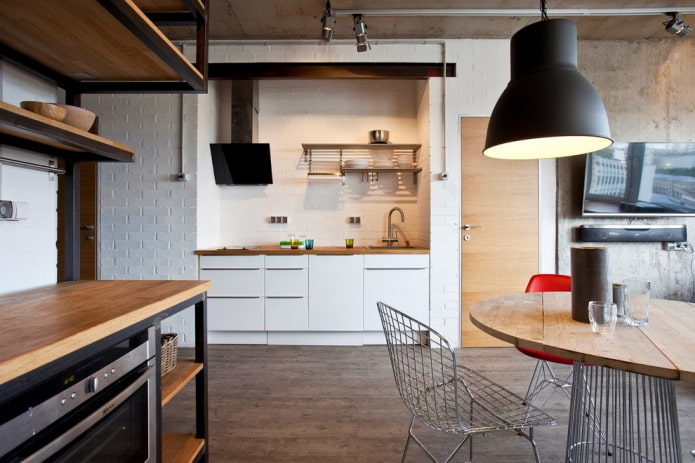 keuken in een nis in het interieur in loftstijl