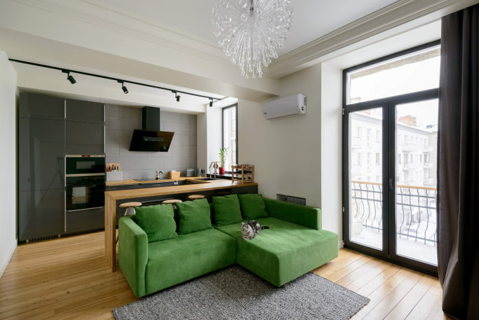 bank in het interieur van de woonkeuken