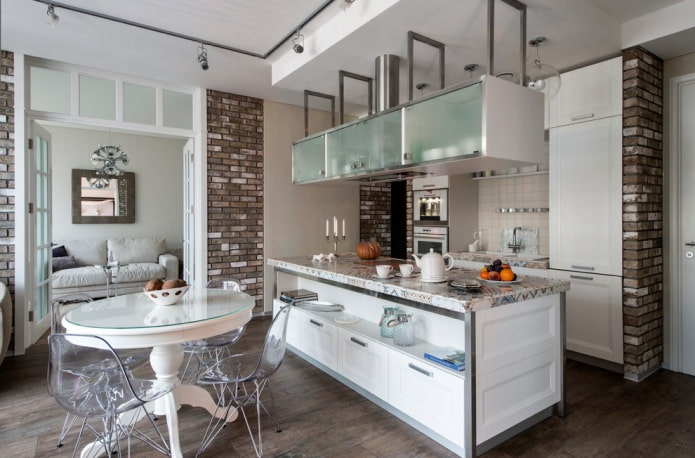 eiland met opbergsysteem in het keukeninterieur