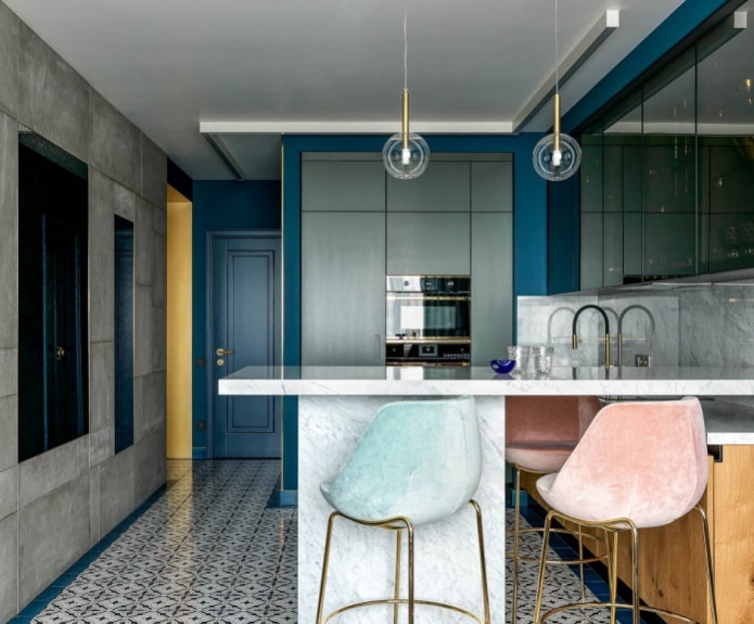 getint glas in de keuken