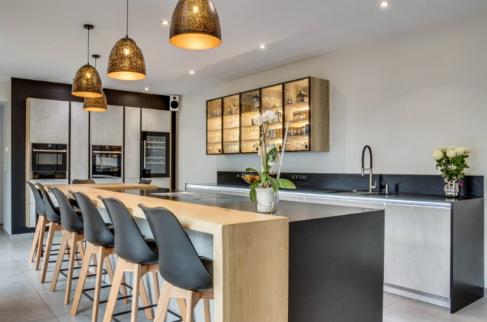keuken met verlichting