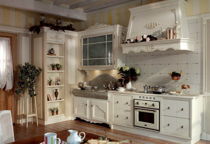 inrichting in het interieur van de keuken in Proven?aalse stijl