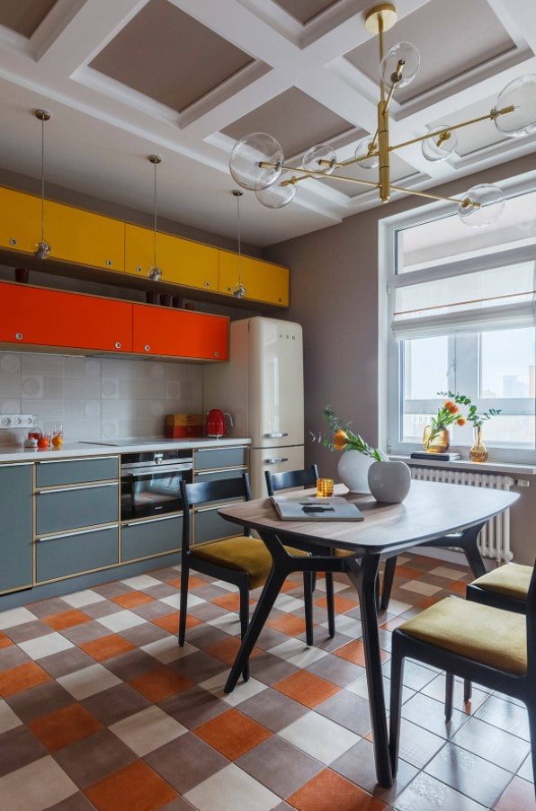 lichte keuken in retro stijl