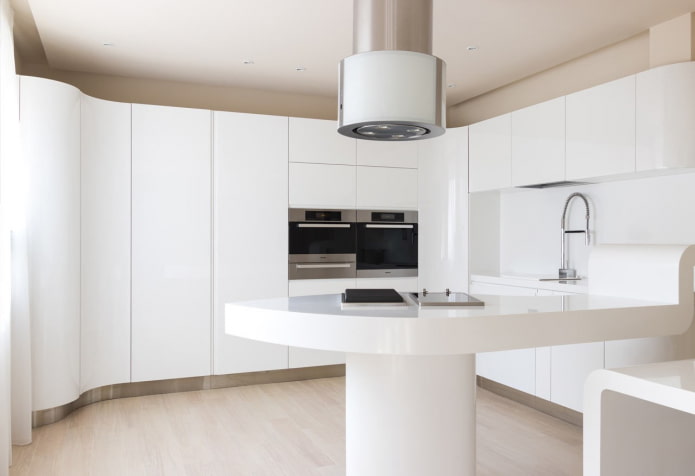 lichte keuken in moderne stijl