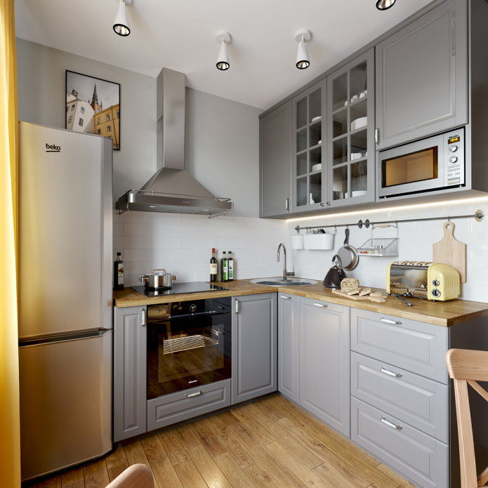 laden tot aan het plafond in de keuken