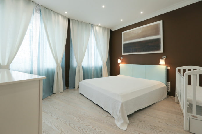 slaapkamerontwerp in het interieur van een appartement van 70 vierkante meter