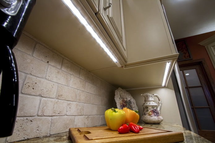 LED-strip boven het aanrechtblad