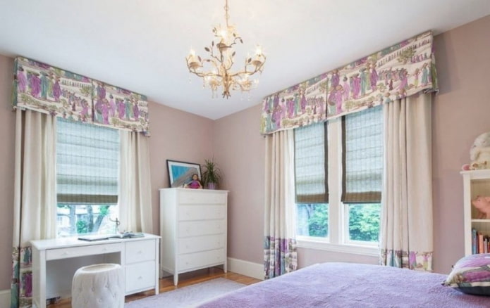 vierkante eenvoudige lambrequin