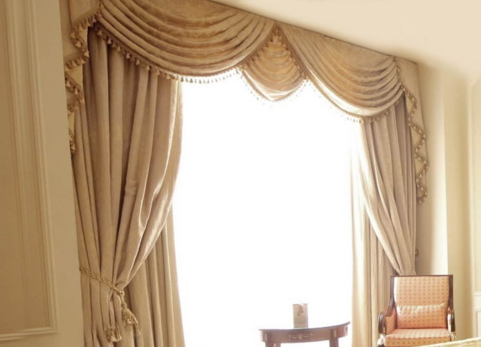 ties along the edge of the window